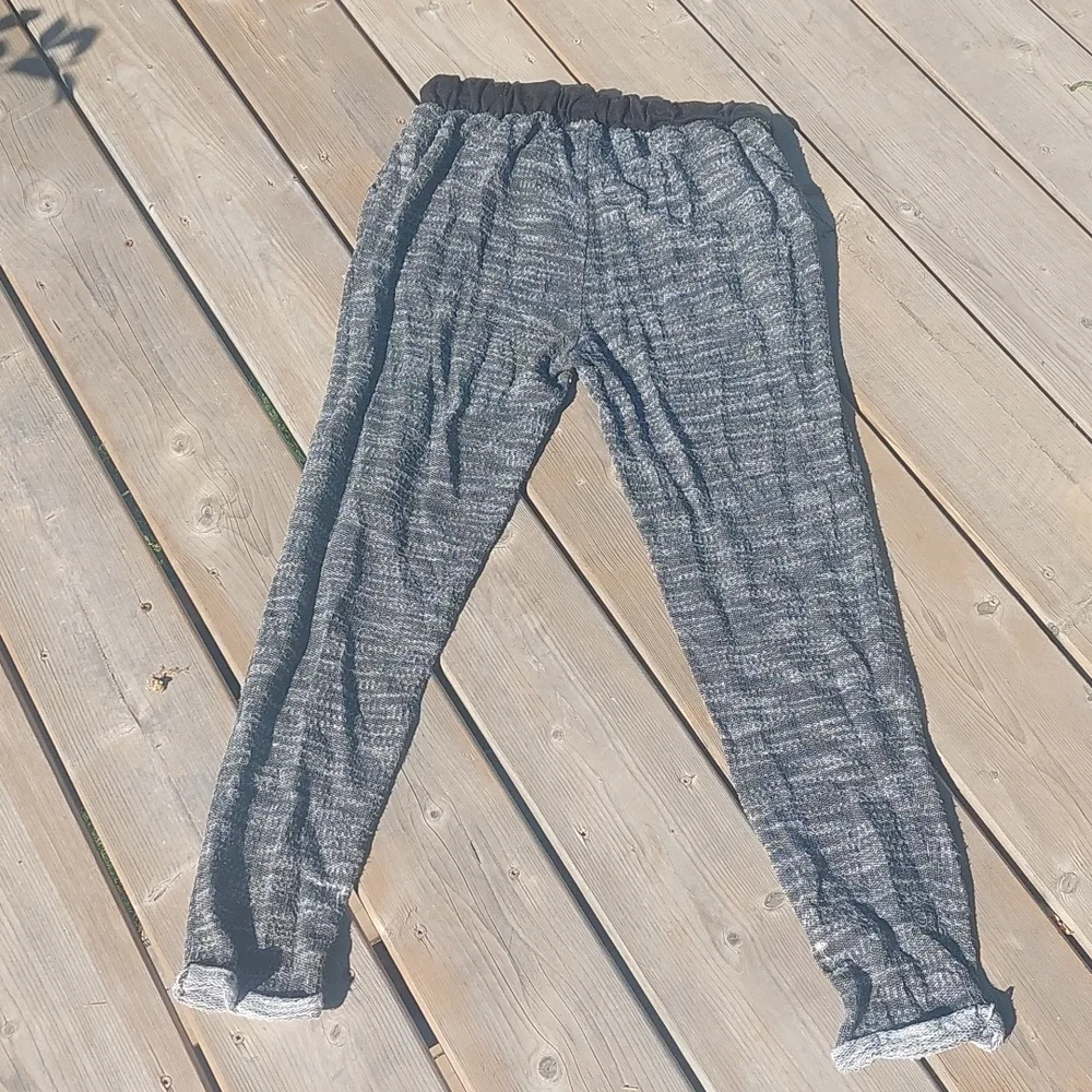 Sweats - Picture 6 of 6